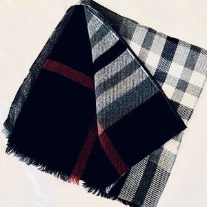 FRAAS x Athleta Blanket Scarf
